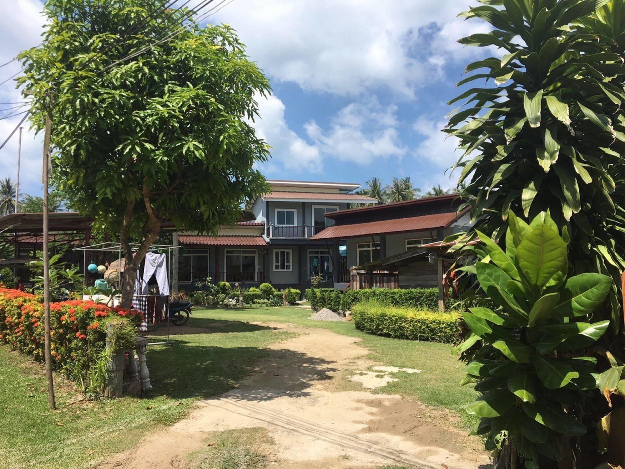 Sunanta Bungalow Koh Lanta Exterior foto